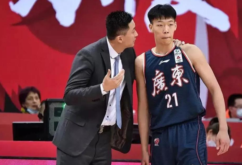 关于集结日德国杯传出新动向，广东宏远外线爆发，高层表态：形势明朗，训练强度显著提升的信息开云