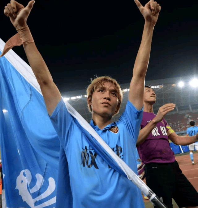 关于意甲今晨再迎强敌，莱比锡临场应变，主帅态度——球迷炸锅，控场能力受关注的信息